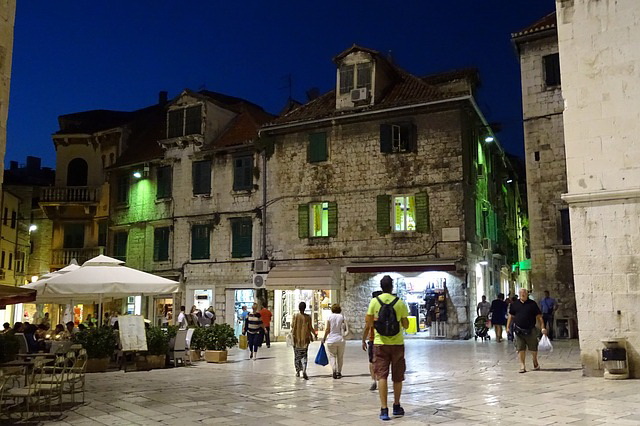 Diocletian’s palace by night